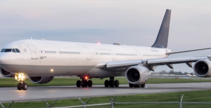 Thumbnail photo of a Airbus A340-600 aircraft
